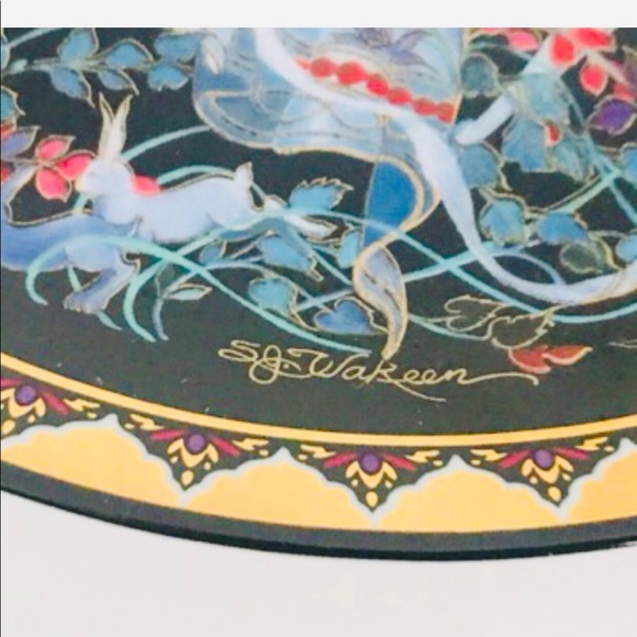 New Signed Plate Royal Kingdom Thailand 22k gold